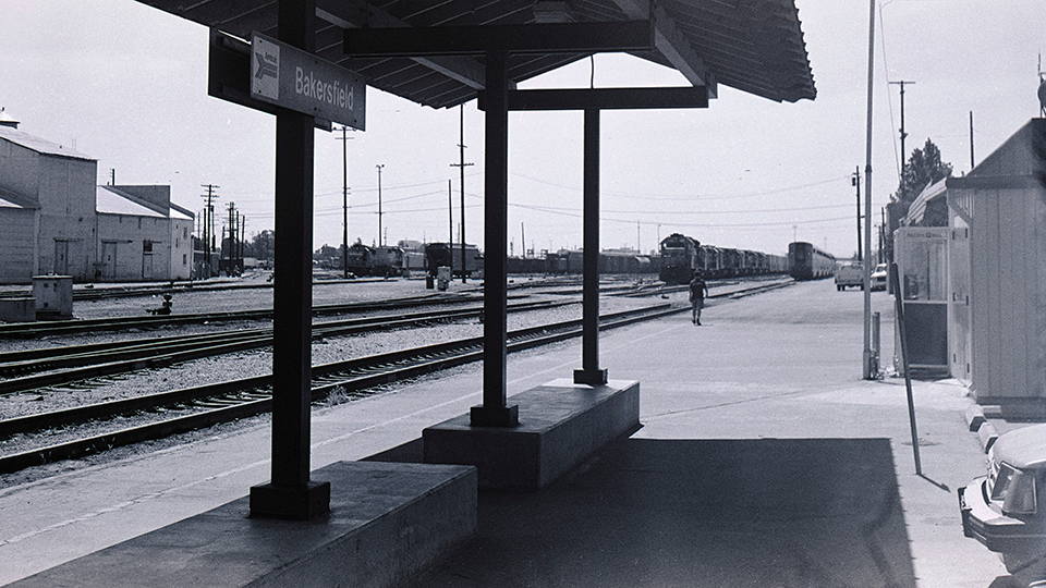 Bakersfield Amtrak station