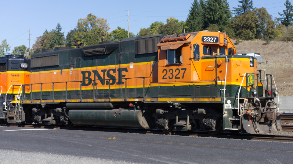 BNSF 2327